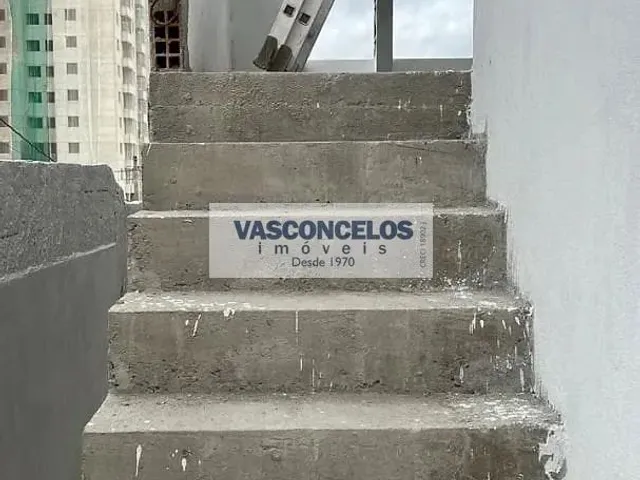 Galpão com 250m², à venda, no bairro Jardim Satélite em São José Dos Campos