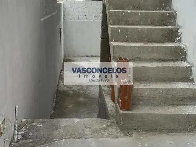 Galpão com 250m², à venda, no bairro Jardim Satélite em São José Dos Campos