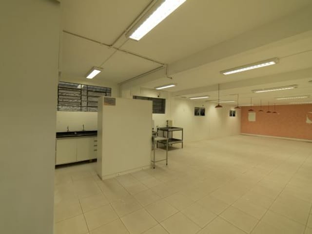 Galpão / Barracão com 12849m², à venda, no bairro Cilo 3 em Londrina