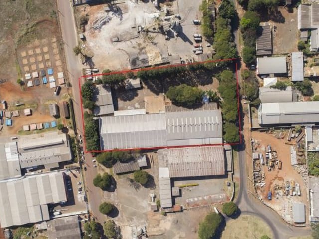 Galpão / Barracão com 12849m², à venda, no bairro Cilo 3 em Londrina
