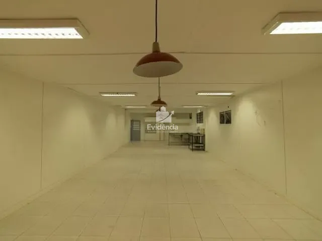 Galpão / Barracão com 12849m², à venda, no bairro Cilo 3 em Londrina