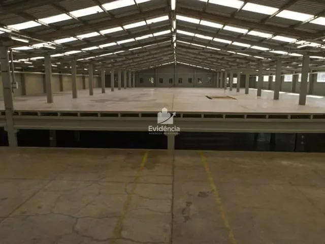 Galpão / Barracão com 12849m², à venda, no bairro Cilo 3 em Londrina