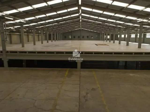 Galpão / Barracão com 12849m², à venda, no bairro Cilo 3 em Londrina
