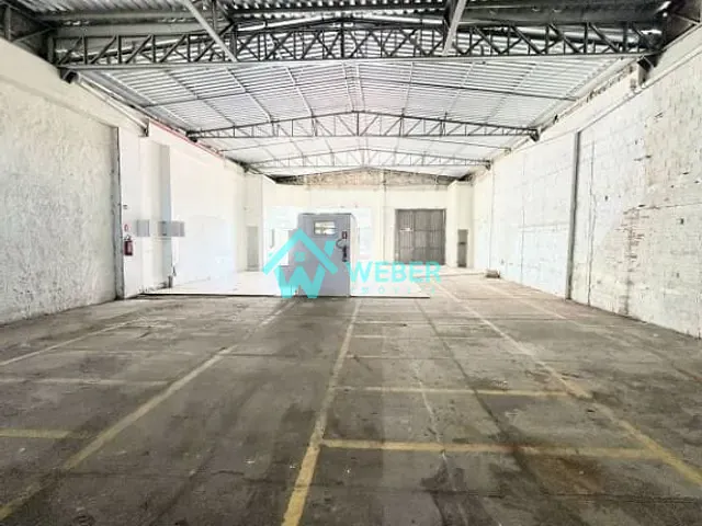 Galpão com 750m², para alugar, no bairro Liberdade em Novo Hamburgo