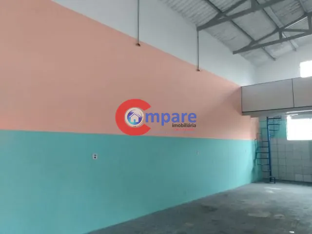Galpão / Barracão com 150m², à venda, no bairro Vila Leonor em Guarulhos