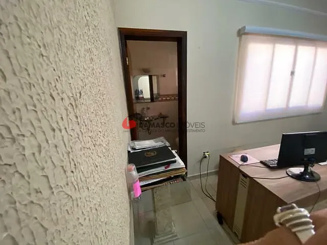 Galpão / Barracão à venda, no bairro Cerâmica em São Caetano do Sul