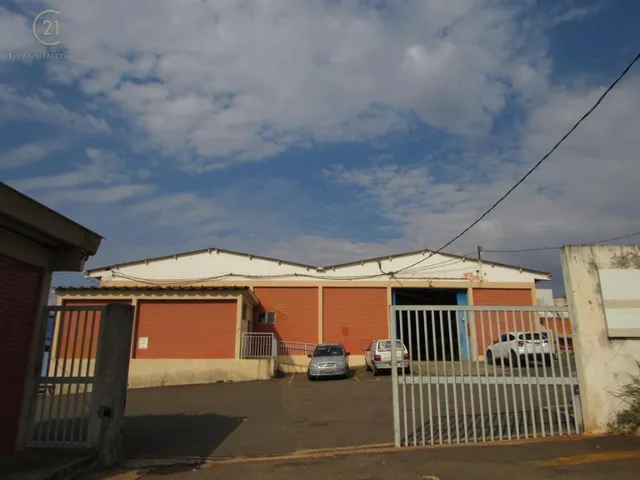 Galpão com 2400m², para alugar, no bairro Andes em Londrina