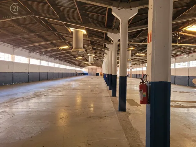 Galpão com 2400m², para alugar, no bairro Andes em Londrina