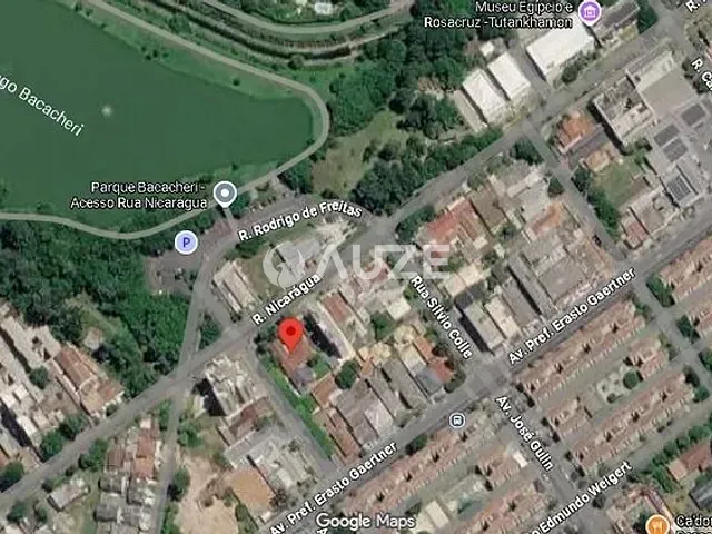Galpão à venda, no bairro Bacacheri em Curitiba
