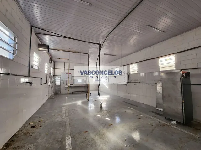 Galpão com 300m², à venda, no bairro Parque Industrial em São José Dos Campos