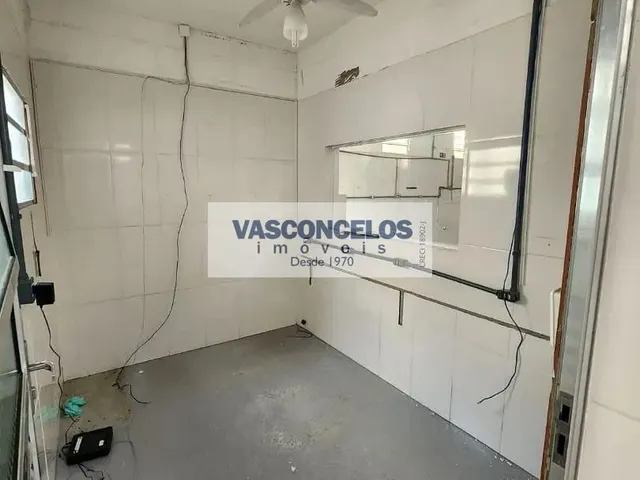 Galpão com 300m², à venda, no bairro Parque Industrial em São José Dos Campos
