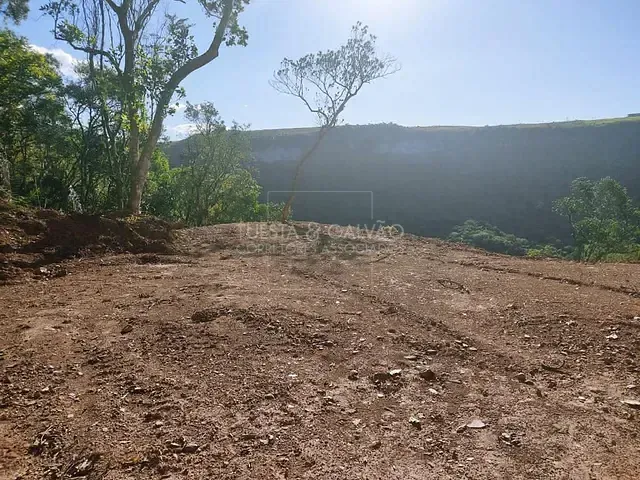 Galpão à venda, no bairro Centro em Balsa Nova