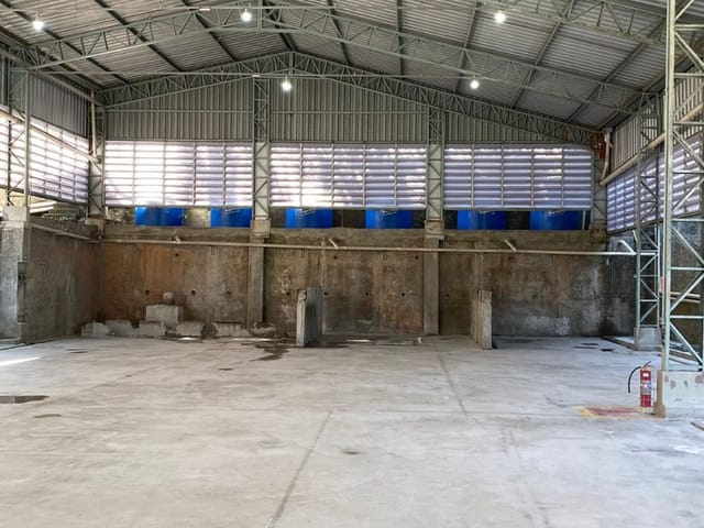 Galpão / Barracão com 750m², para alugar, no bairro Recanto Sombra do Ipê em Santana de Parnaíba