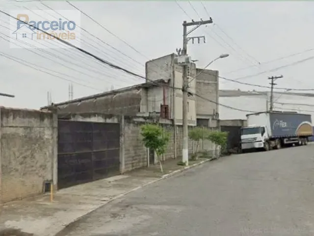 Galpão / Barracão com 2090m², à venda, no bairro Cidade Industrial Satélite de São Paulo em Guarulhos