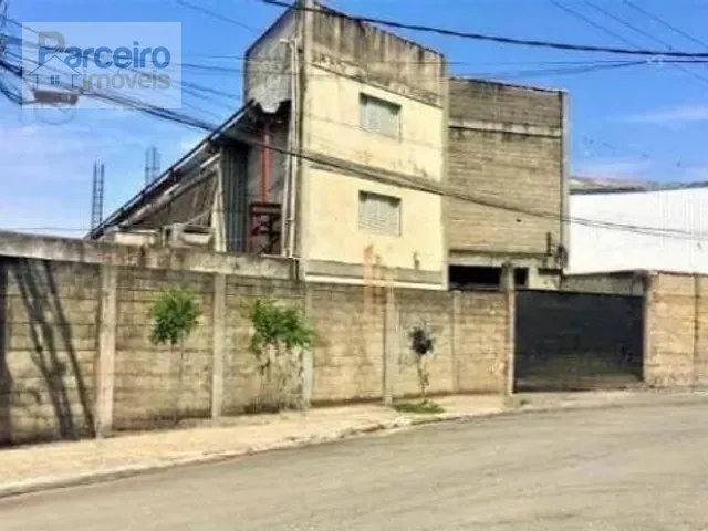 Galpão / Barracão com 2090m², à venda, no bairro Cidade Industrial Satélite de São Paulo em Guarulhos