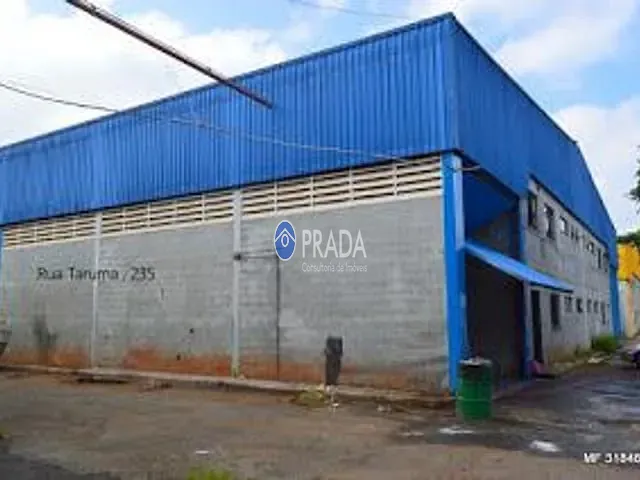 Galpão / Barracão com 800m², para alugar, no bairro Jardim Cláudio em Cotia