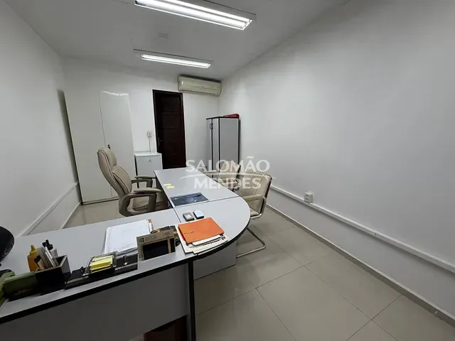 Galpão / Barracão com 660m², à venda, no bairro Umarizal em Belém