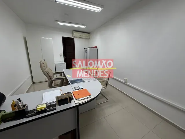 Galpão / Barracão com 660m², à venda, no bairro Umarizal em Belém