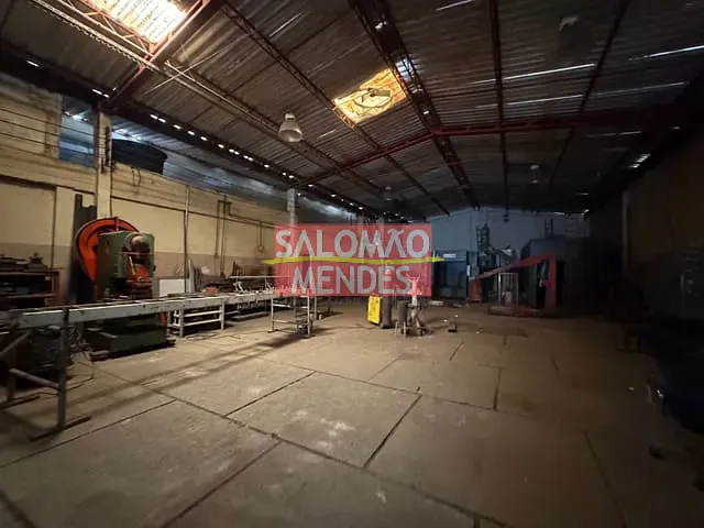 Galpão / Barracão com 660m², à venda, no bairro Umarizal em Belém