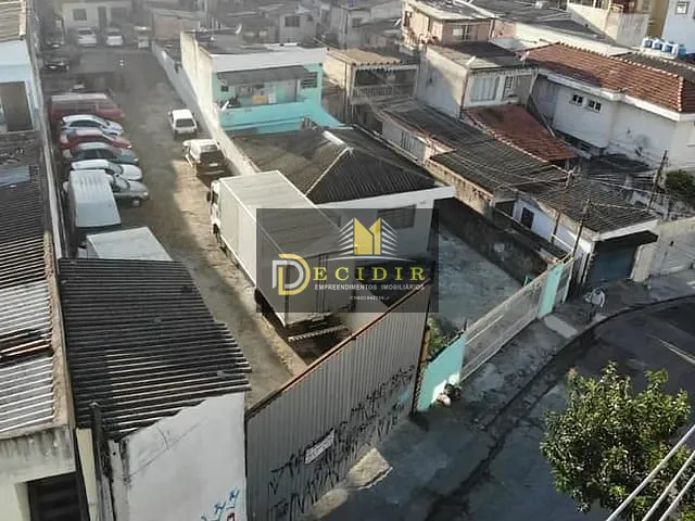Galpão / Barracão com 350m², para alugar, no bairro Lauzane Paulista em São Paulo