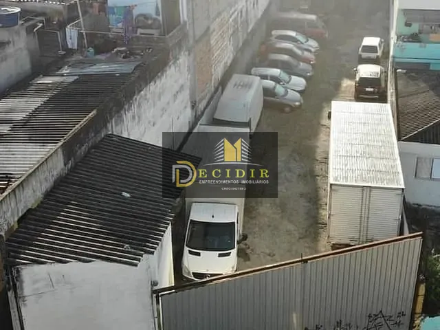 Galpão / Barracão com 350m², para alugar, no bairro Lauzane Paulista em São Paulo