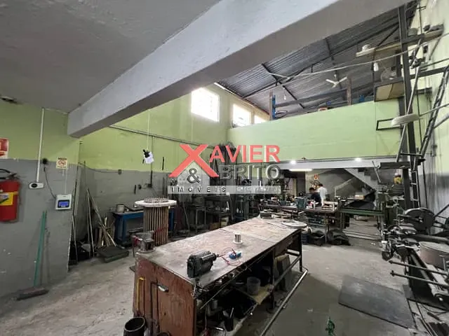 Galpão / Barracão com 175m², à venda, no bairro 2 em São Paulo