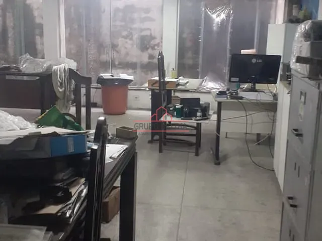 Galpão / Barracão com 400m², para alugar, no bairro Vila São Silvestre em Barueri