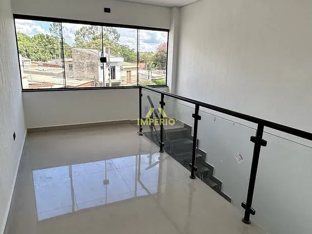 Galpão / Barracão com 403m², para alugar, no bairro Parque Residencial Rondon em Salto