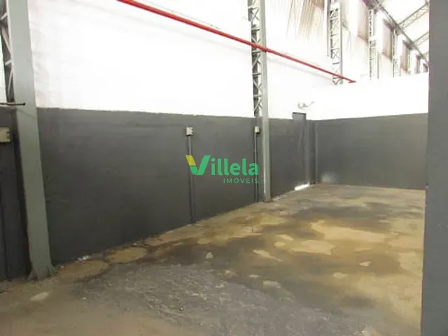 Galpão / Barracão com 1268m², à venda, no bairro Parque São Pedro em Itaquaquecetuba