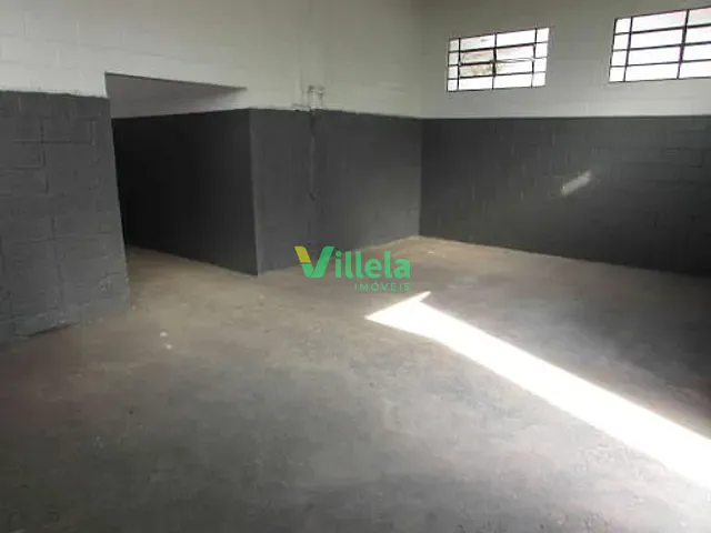 Galpão / Barracão com 1268m², à venda, no bairro Parque São Pedro em Itaquaquecetuba