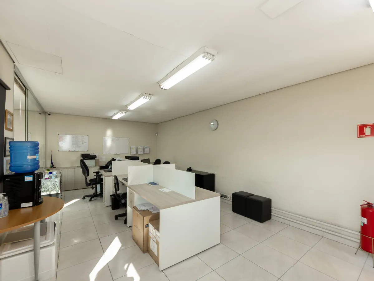 Galpão comercial para venda em Vila Palmeiras, 257m²