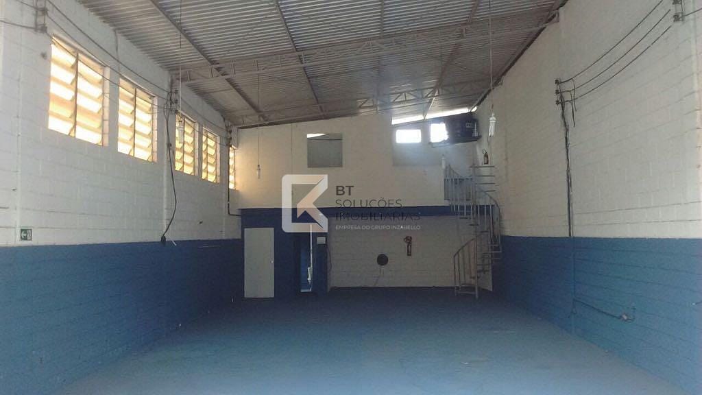 Depósito-Galpão, 700 m² - Foto 1