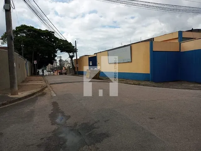 Galpão / Barracão com 2500m², à venda ou para alugar, no bairro Vila Nova Jundiainópolis em Jundiaí