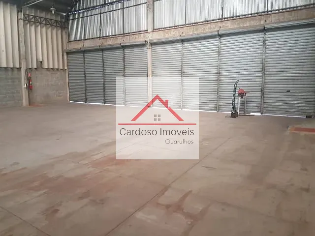 Galpão / Barracão com 400m², para alugar, no bairro Vila Sao Rafael em Guarulhos