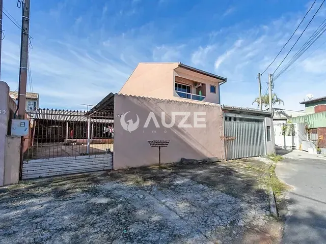 Galpão com 114m² 3 quartos e 2 banheiros, à venda, no bairro Fazendinha em Curitiba