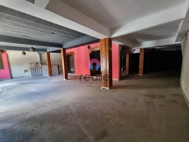 Galpão / Barracão com 420m², para alugar, no bairro Letícia em Belo Horizonte