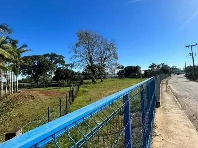 Galpão com 42m², à venda, no bairro Bairro Itapocu em Araquari