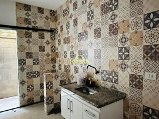 Galpão / Barracão com 250m², para alugar, no bairro Centro em Salto