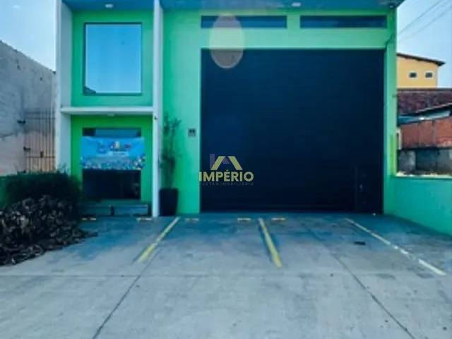 Galpão / Barracão com 250m², para alugar, no bairro Centro em Salto