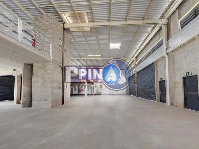 Galpão / Barracão com 2965m², para alugar, no bairro GOIÂNIA 2 em Goiânia