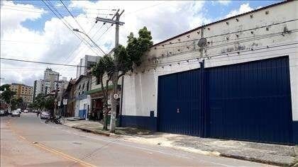 Galpão / Barracão com 270m², para alugar, no bairro Horto Florestal em Belo Horizonte
