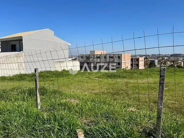 Galpão à venda, no bairro Jardim Amelia em Pinhais