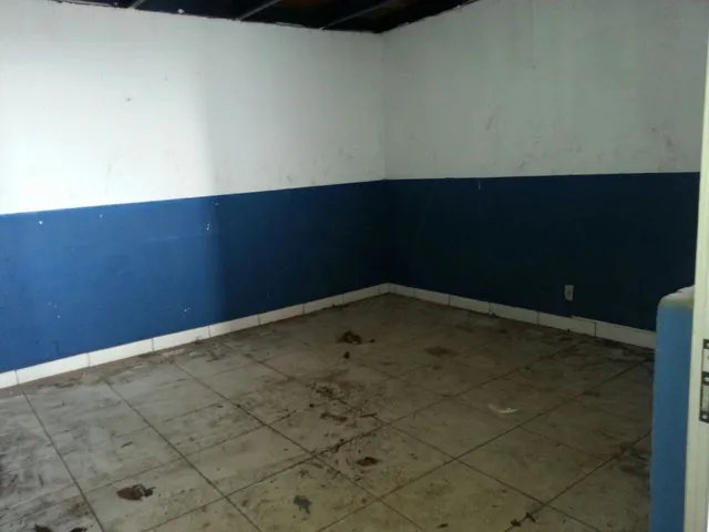 Galpão / Barracão com 345m², para alugar, no bairro Parque São Pedro (Venda Nova) em Belo Horizonte