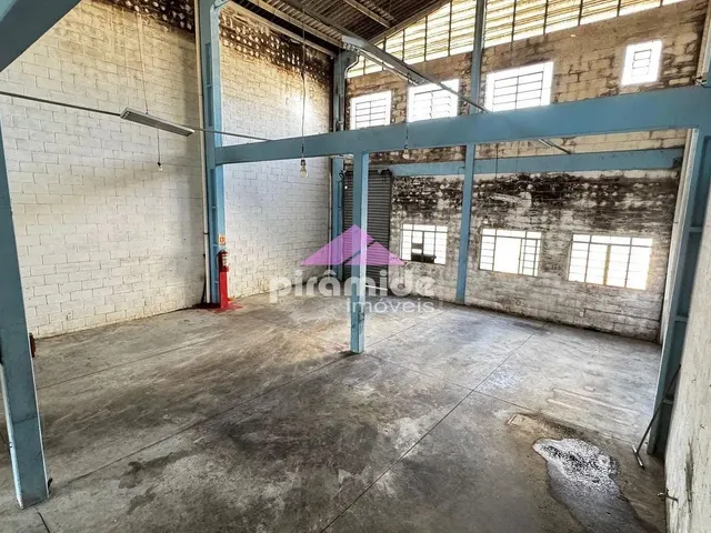 Galpão com 485m², à venda, no bairro Chácaras Reunidas em São José Dos Campos