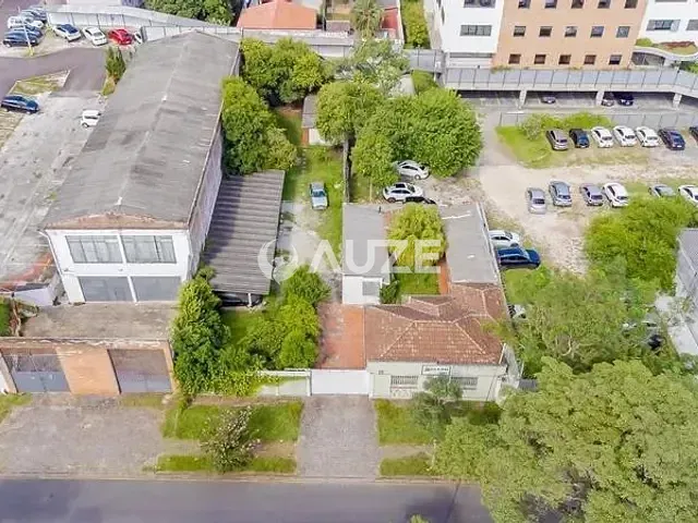 Galpão à venda, no bairro Taruma em Curitiba