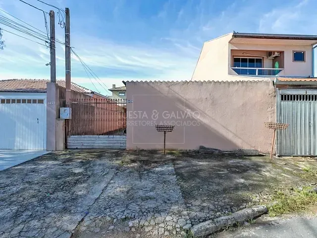 Galpão com 114m² 3 quartos e 2 banheiros, à venda, no bairro Fazendinha em Curitiba