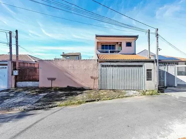 Galpão com 114m² 3 quartos e 2 banheiros, à venda, no bairro Fazendinha em Curitiba