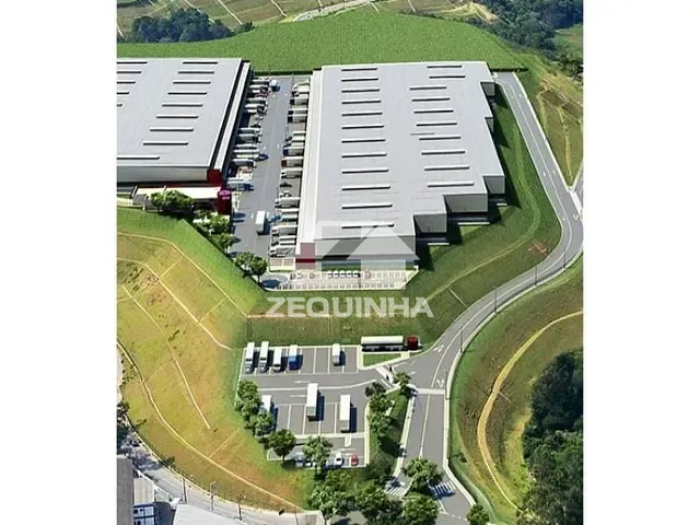 Galpão / Barracão com 2313m², para alugar, no bairro Itaqui em Itapevi