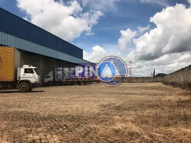 Galpão / Barracão com 6000m², para alugar, no bairro centro em Inhumas