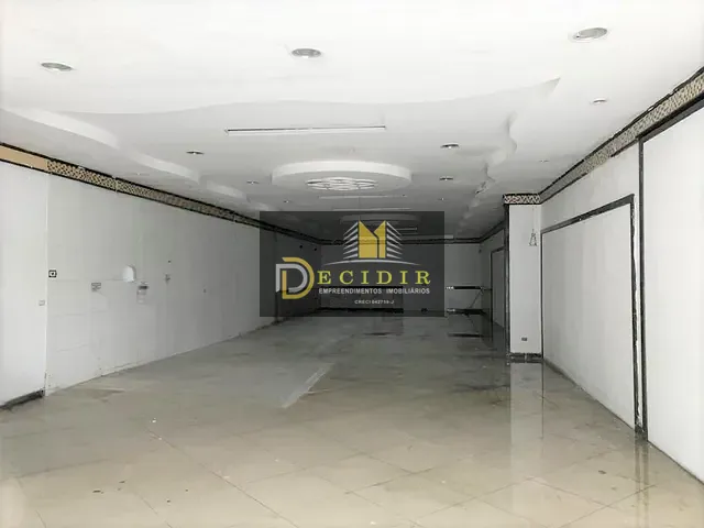 Galpão / Barracão com 461m², para alugar, no bairro Várzea da Barra Funda em São Paulo